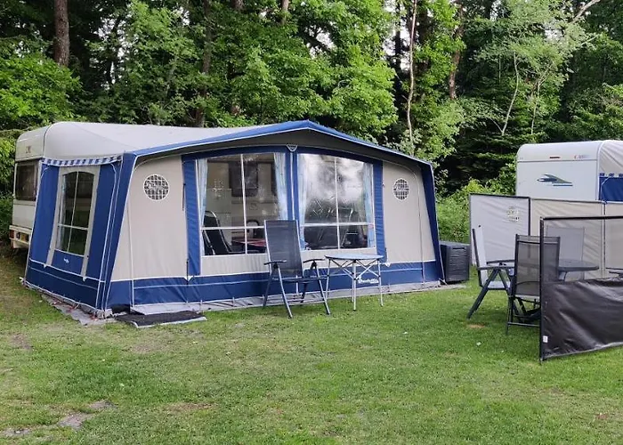 Κάμπινγκ Bollingso Engesvang